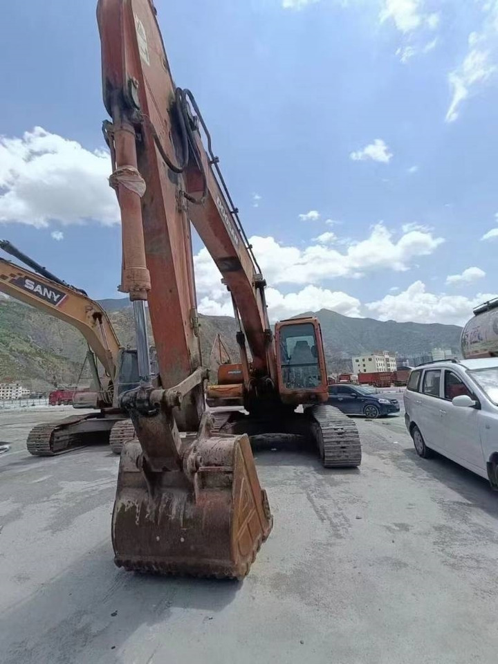 Doosan DX 225 DH225LC-9 - Crawler excavator: picture 1 Doosan DX 225 DH225LC-9 - Crawler excavator: picture 1