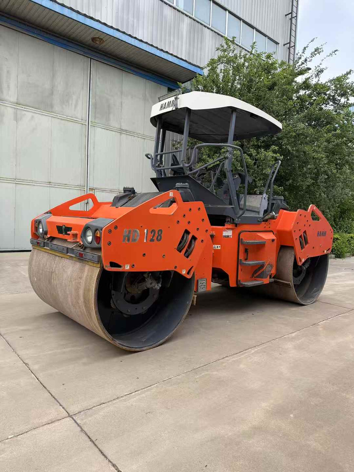 HAMM HD128 - Road roller: picture 2 HAMM HD128 - Road roller: picture 2