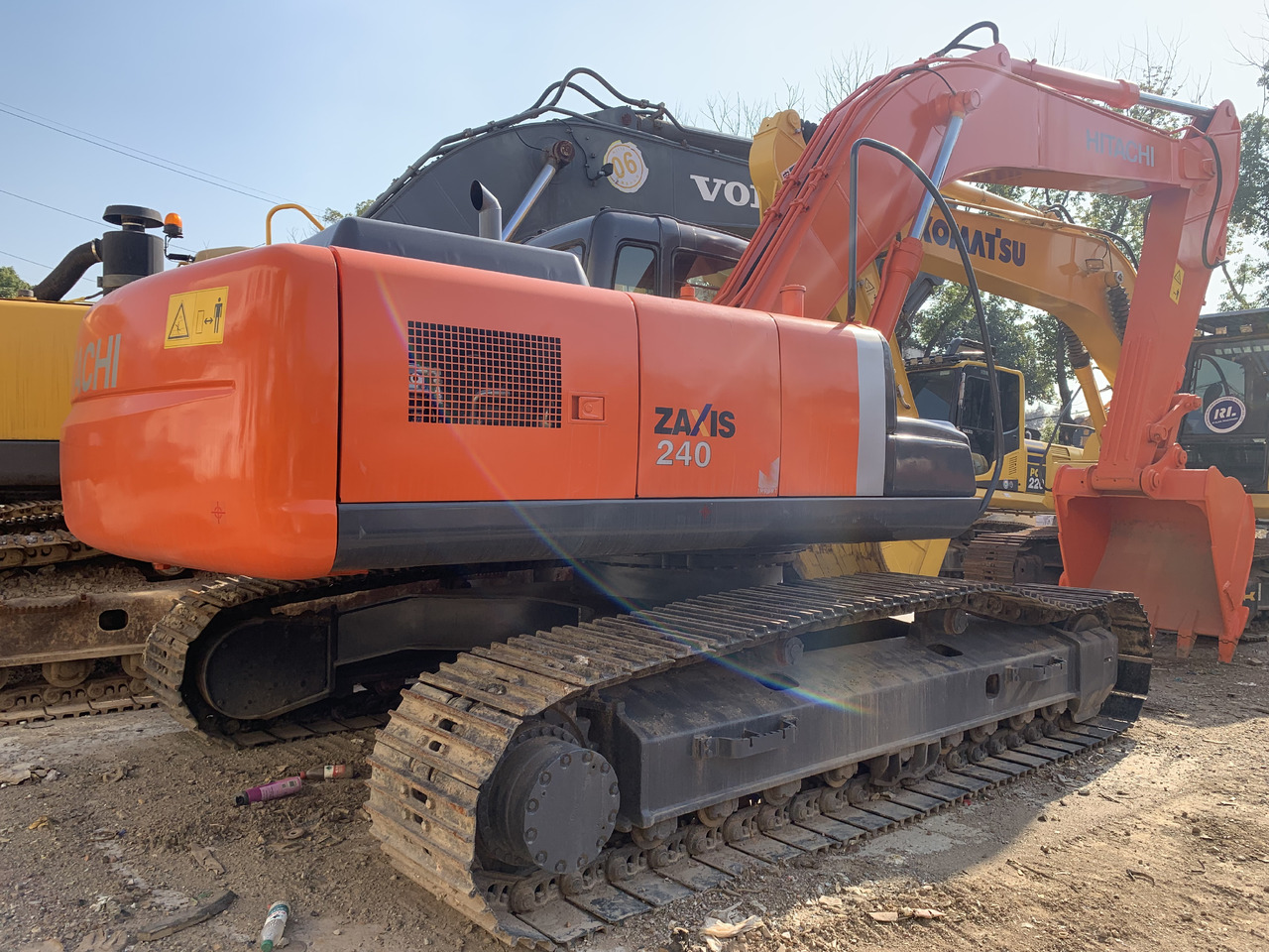 HITACHI ZAXIS240 - Wheel excavator: picture 2 HITACHI ZAXIS240 - Wheel excavator: picture 2