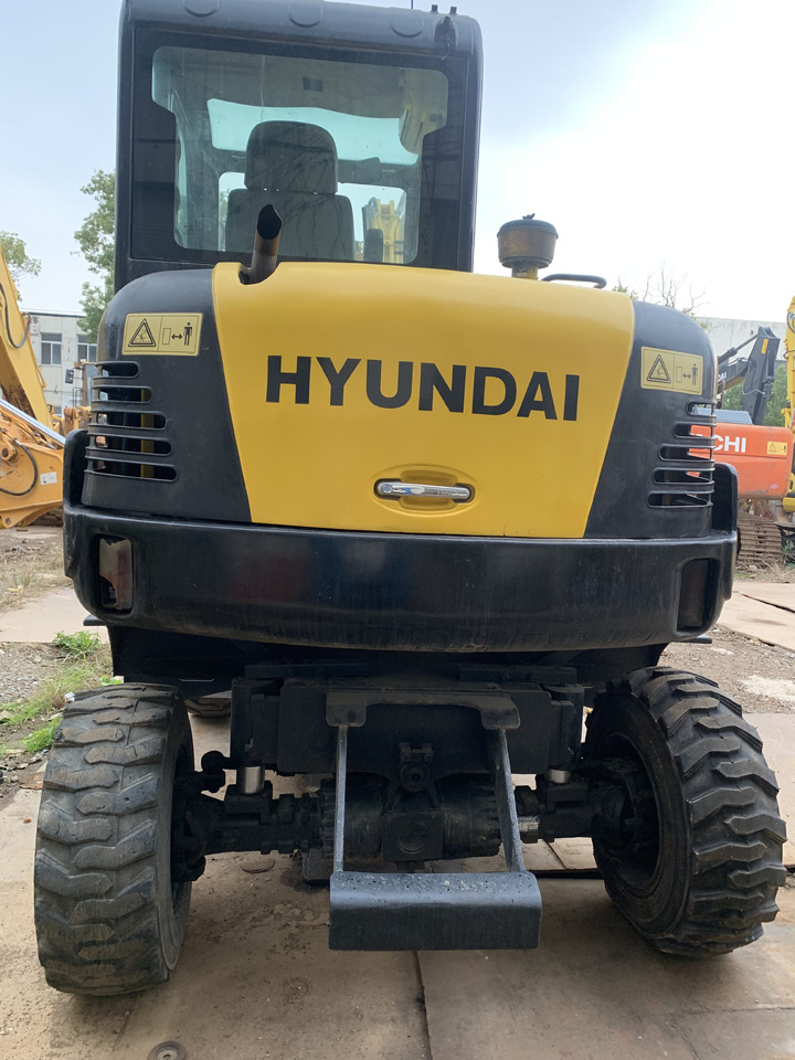 Wheel excavator Hyudai R60W-7: picture 6