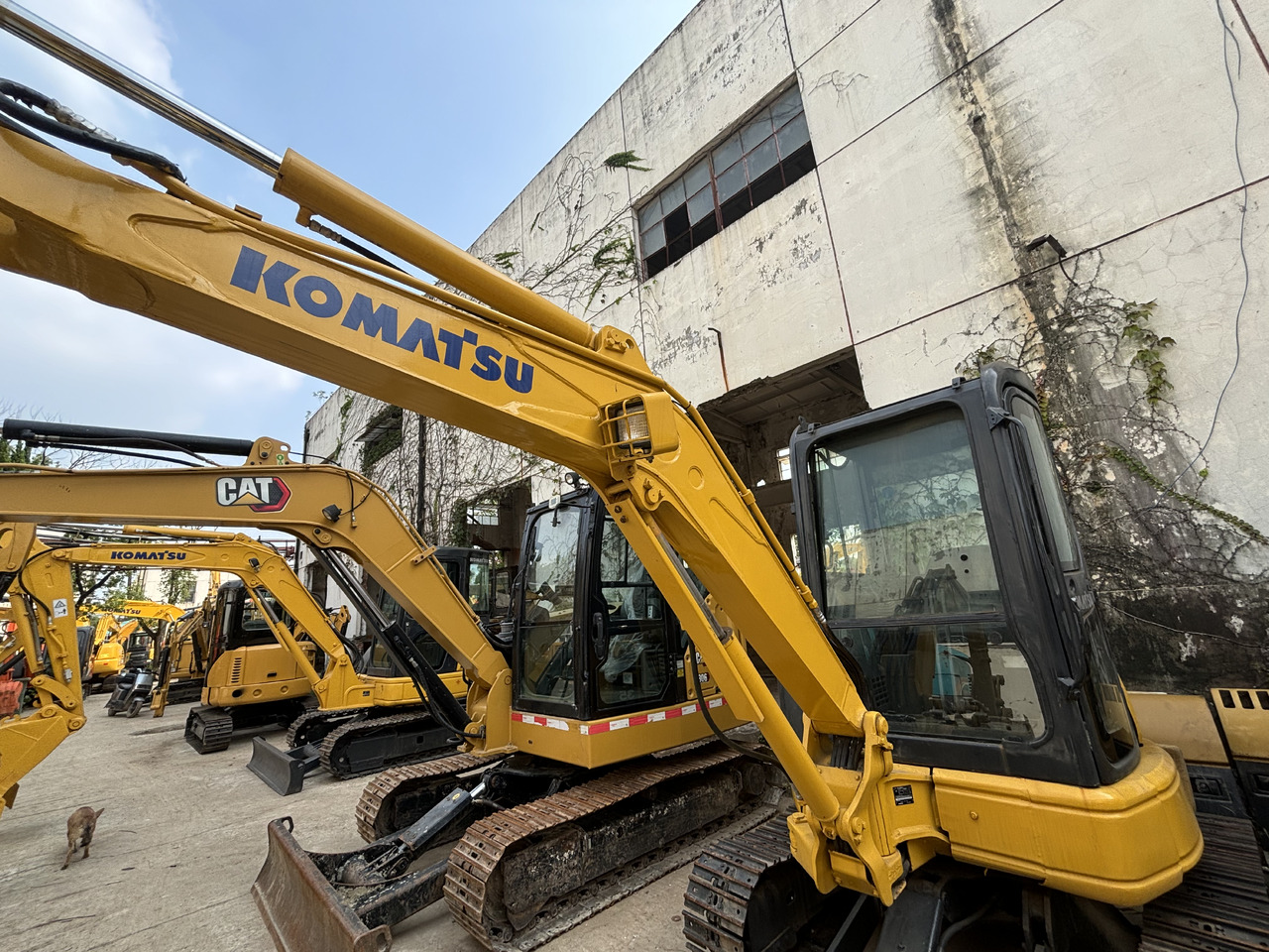 KOMATSU PC35MR - Mini excavator: picture 4 KOMATSU PC35MR - Mini excavator: picture 4