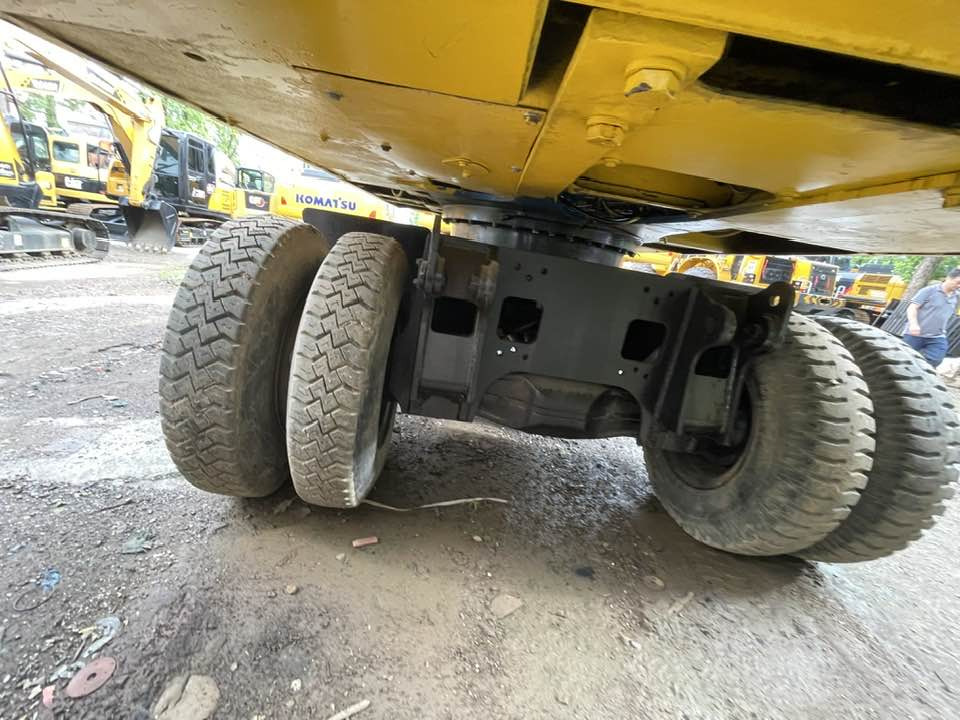 Wheel excavator Komatsu PW160: picture 14