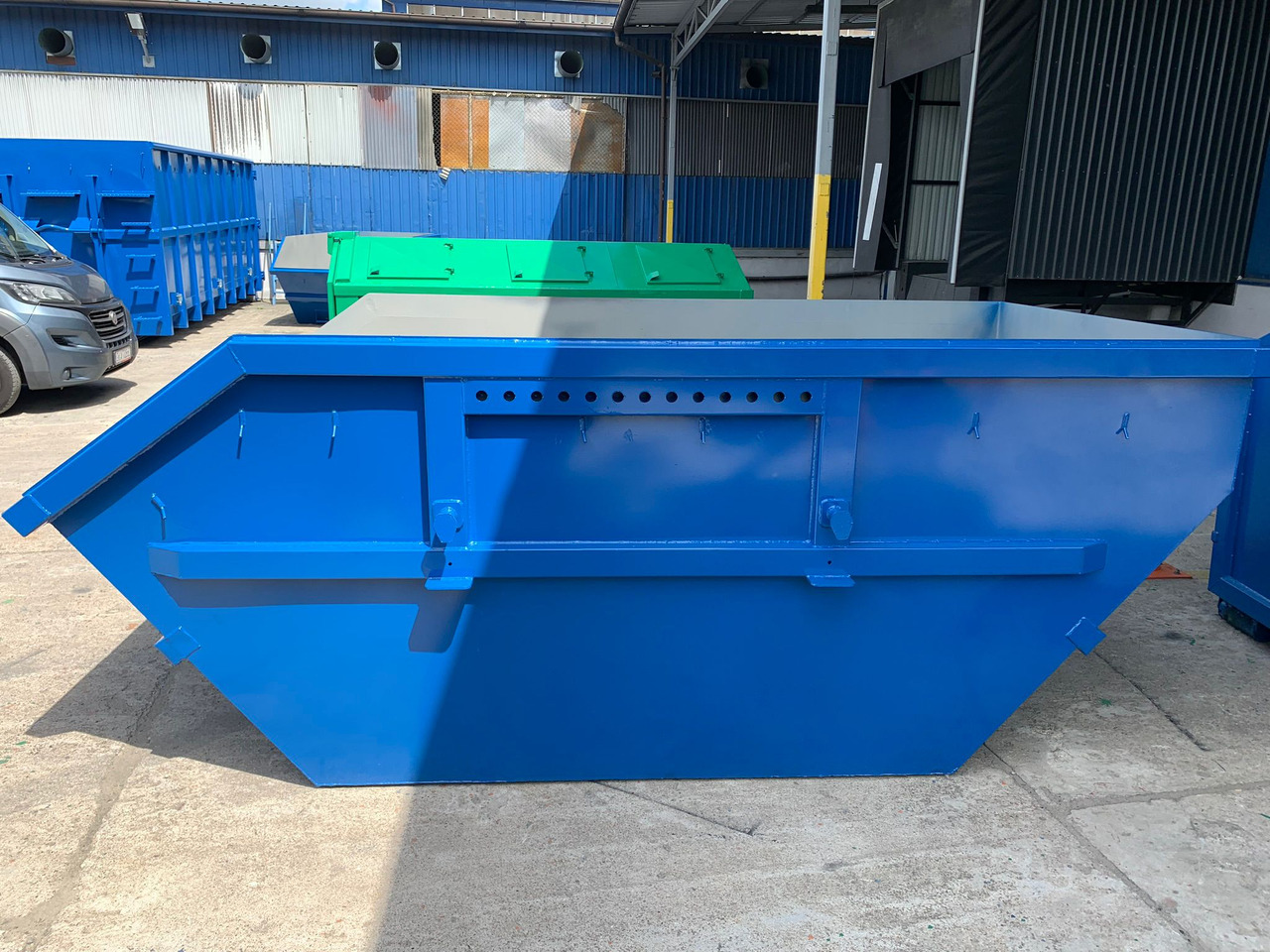 Mulda/Bauschuttcontainer/Absetzmulde/Multicar M1 - Skip bin: picture 5 Mulda/Bauschuttcontainer/Absetzmulde/Multicar M1 - Skip bin: picture 5