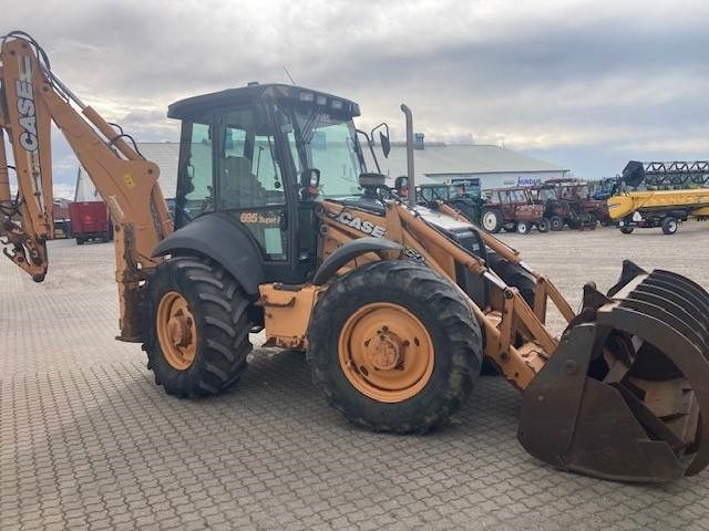 Case 695 SUPER R - Backhoe loader: picture 2 Case 695 SUPER R - Backhoe loader: picture 2