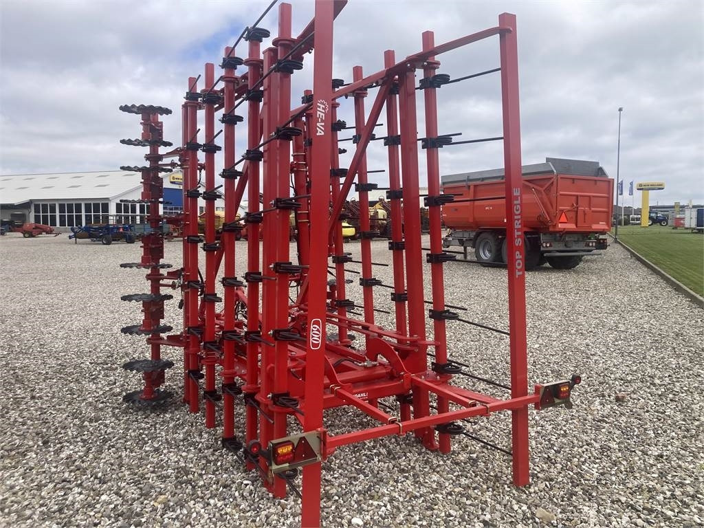 He-Va TOPSTRIGLE 6 MTR - Harrow: picture 3 He-Va TOPSTRIGLE 6 MTR - Harrow: picture 3