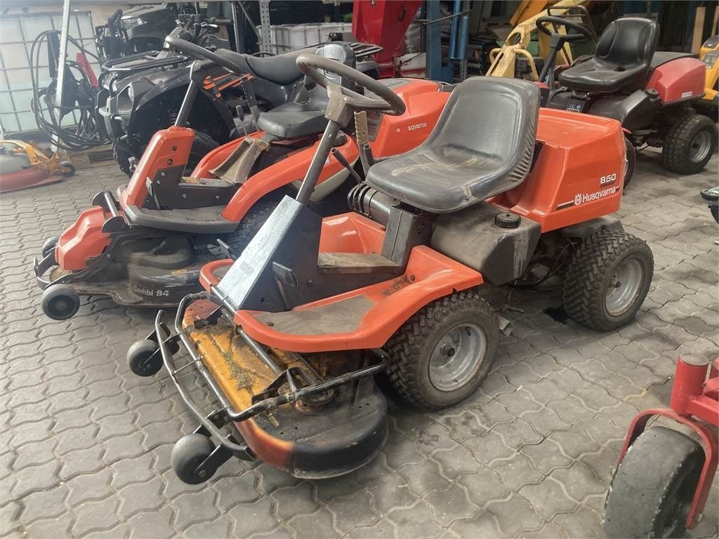 Husqvarna 850 FRONTRIDER - Mower: picture 1 Husqvarna 850 FRONTRIDER - Mower: picture 1