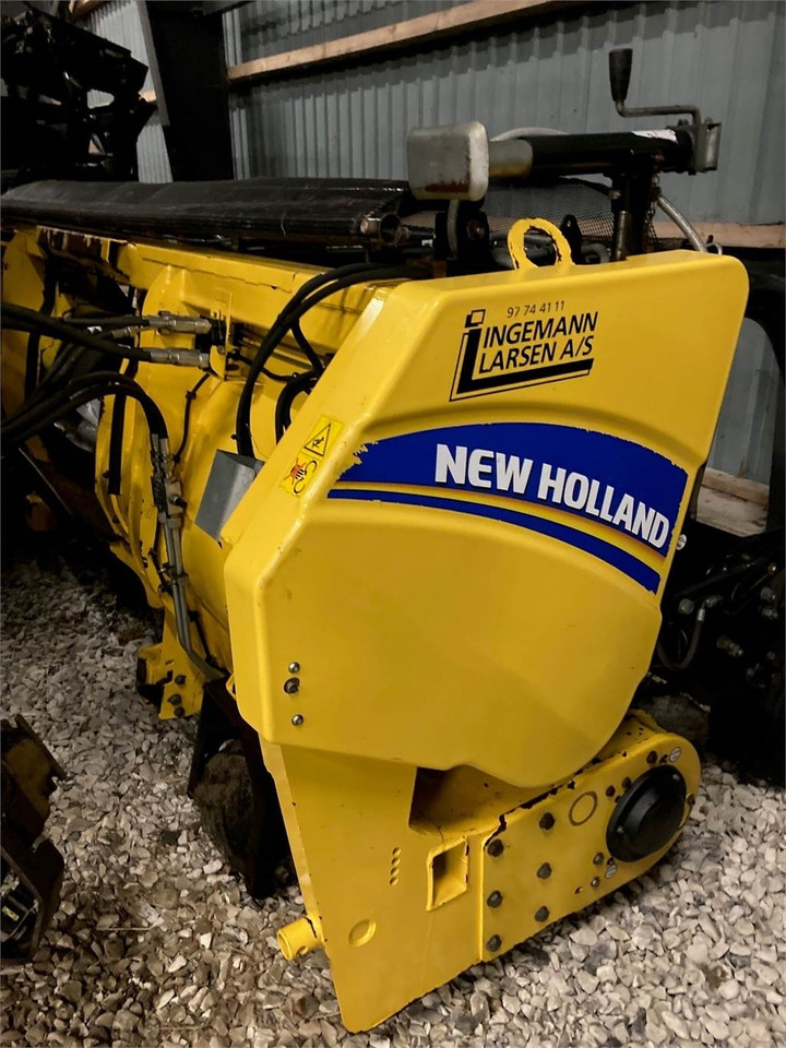 New Holland 380FPE PICKUP - Forage harvester attachment: picture 1 New Holland 380FPE PICKUP - Forage harvester attachment: picture 1