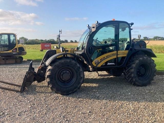 New Holland TH7.37 T4B-145HP - Telescopic handler: picture 1 New Holland TH7.37 T4B-145HP - Telescopic handler: picture 1
