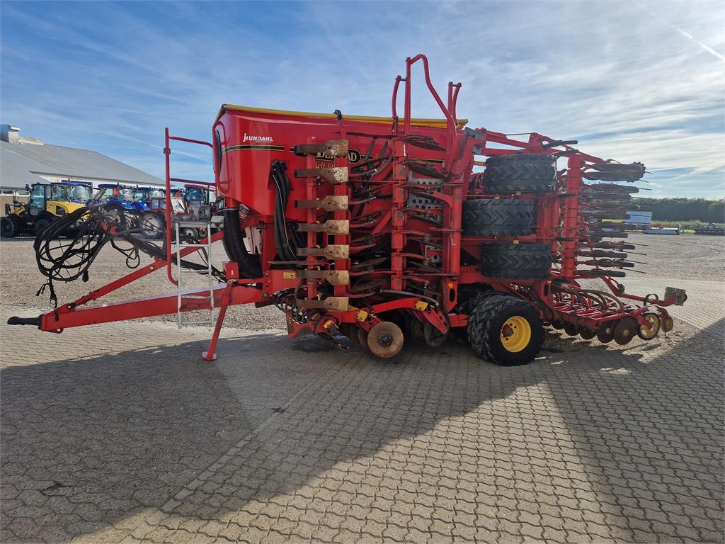 Vaderstad SPIRIT 600C PLUS  - Combine seed drill: picture 2 Vaderstad SPIRIT 600C PLUS  - Combine seed drill: picture 2