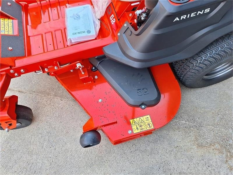 Ariens IKON XD 52" (132 Cm. Klippe bredde) - Municipal tractor: picture 5 Ariens IKON XD 52" (132 Cm. Klippe bredde) - Municipal tractor: picture 5