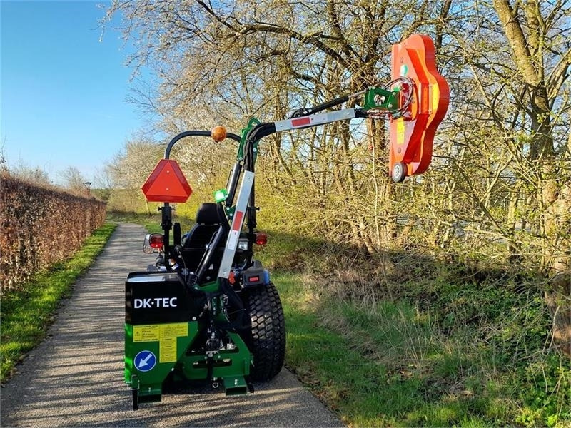 Boom mower Dk-Tec med fjernbetjening: picture 6