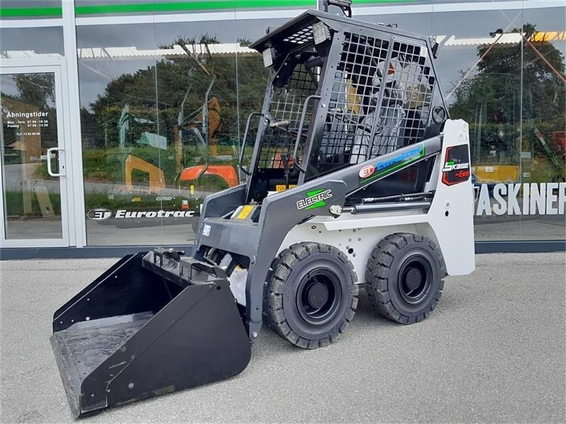 Eurotrac 100% elektrisk  - Skid steer loader: picture 1 Eurotrac 100% elektrisk  - Skid steer loader: picture 1
