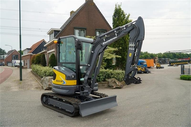 Eurotrac HE26-SR - Mini excavator: picture 3 Eurotrac HE26-SR - Mini excavator: picture 3
