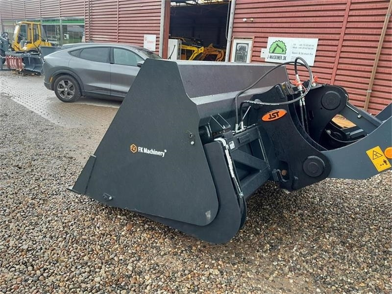 - - - FK MASCHINERY - Loader bucket: picture 2 - - - FK MASCHINERY - Loader bucket: picture 2