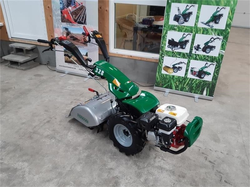 Ferrari 328  - Municipal tractor: picture 1 Ferrari 328  - Municipal tractor: picture 1