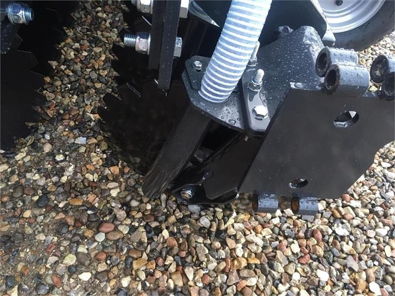J-Disc Disc Nedfælder 6 meter Black - Slurry injector: picture 3 J-Disc Disc Nedfælder 6 meter Black - Slurry injector: picture 3