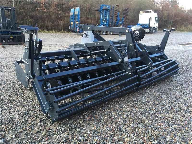 J-Maskiner IT-4000 med hydraulisk lift - Disc harrow: picture 5 J-Maskiner IT-4000 med hydraulisk lift - Disc harrow: picture 5