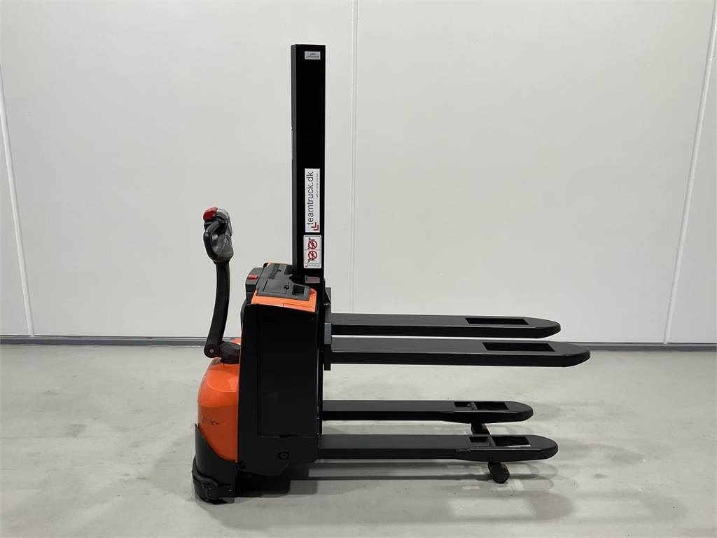 BT SWE080L  - Stacker: picture 1 BT SWE080L  - Stacker: picture 1