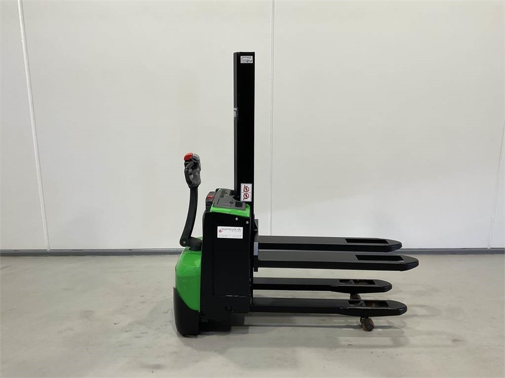 Cesab S208L  - Stacker: picture 1 Cesab S208L  - Stacker: picture 1