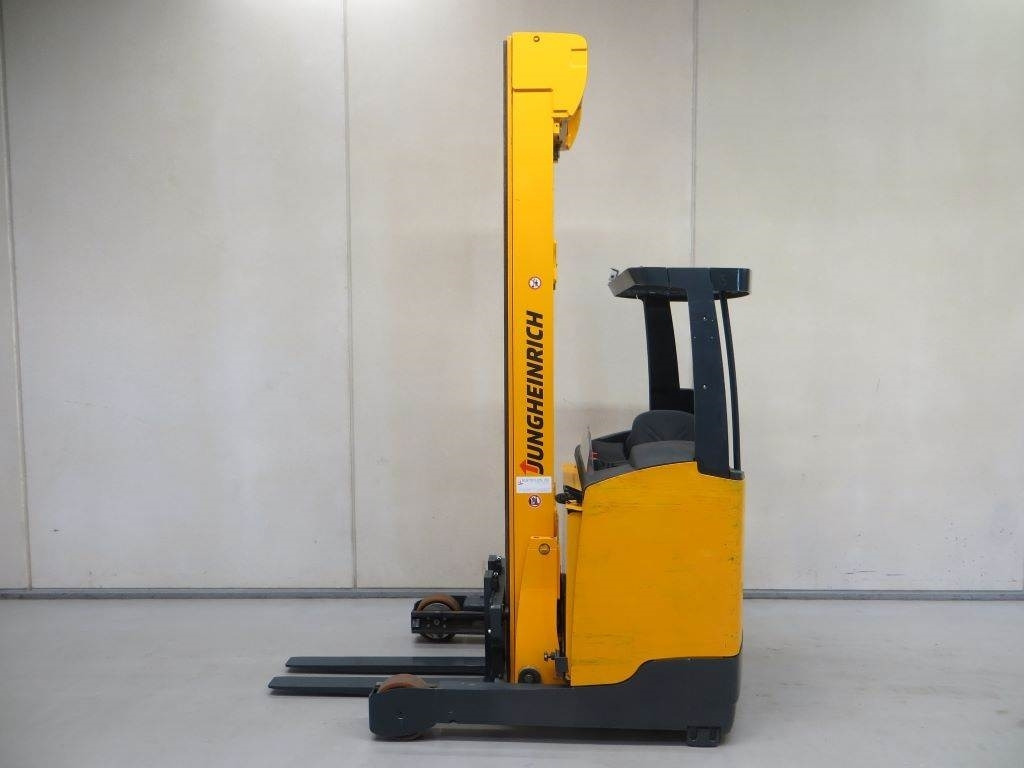 Jungheinrich ETV 216 - Reach truck: picture 2 Jungheinrich ETV 216 - Reach truck: picture 2