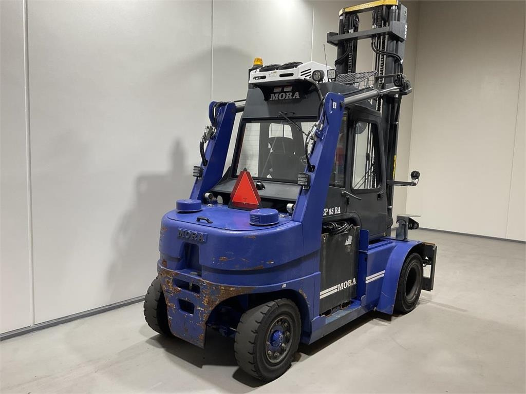 Mora EP85RA  - Electric forklift: picture 2 Mora EP85RA  - Electric forklift: picture 2