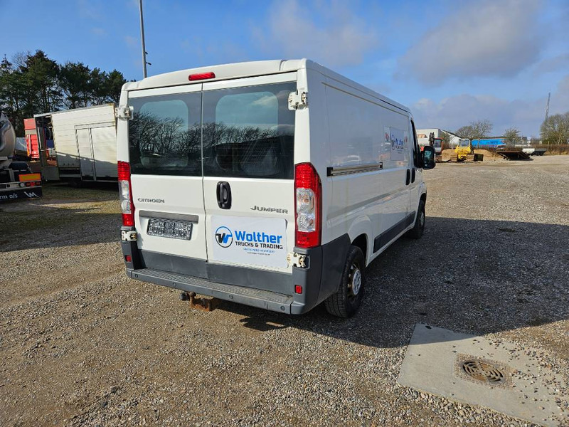 Small van Citroën Jumper 30 2,2 HDi 130 Box: picture 6
