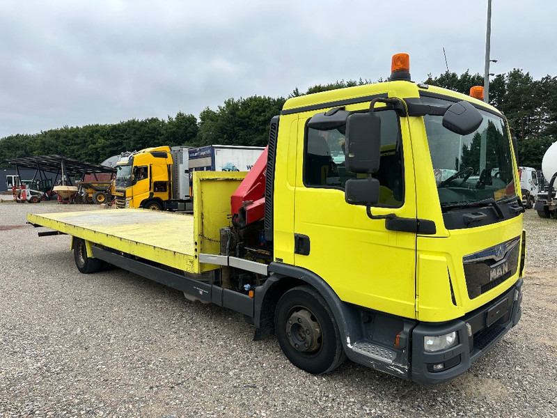 MAN TGL 12.220 with crane HMF 735K2 - Crane truck: picture 3 MAN TGL 12.220 with crane HMF 735K2 - Crane truck: picture 3