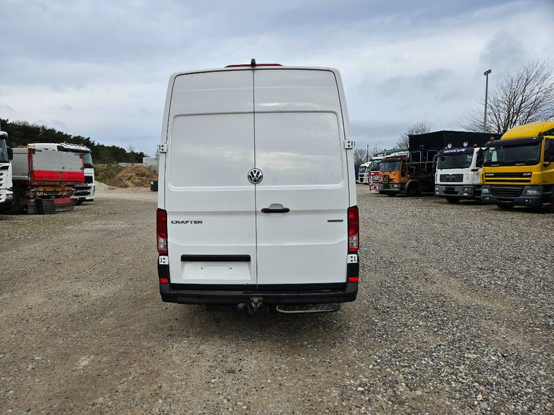 Volkswagen Crafter 35 // 4 motion 4x4 // AUT // 5 Doors - Panel van: picture 4 Volkswagen Crafter 35 // 4 motion 4x4 // AUT // 5 Doors - Panel van: picture 4