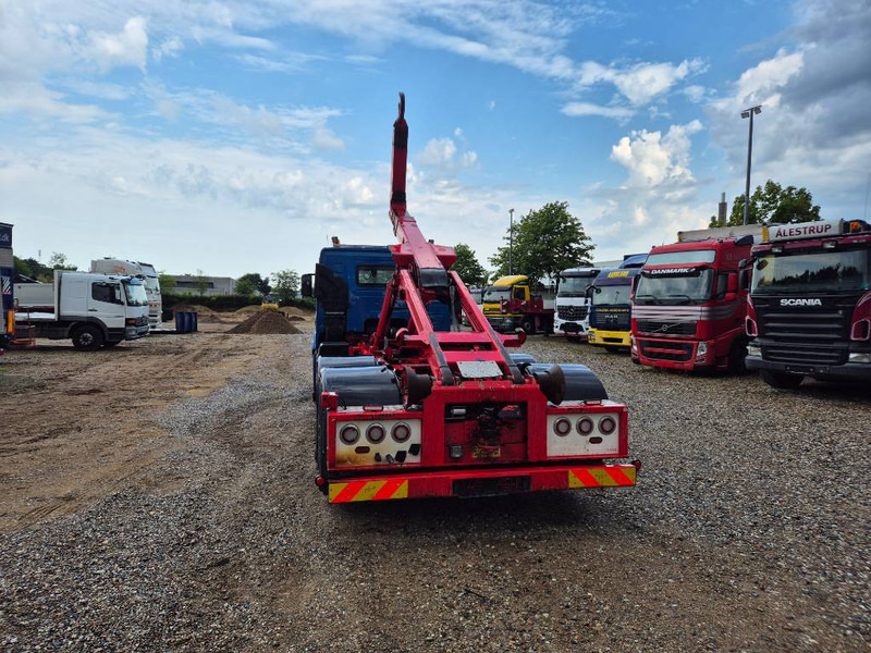 Volvo FM 450 6x2 //HOOK / Kroghejs// - Hook lift truck: picture 4 Volvo FM 450 6x2 //HOOK / Kroghejs// - Hook lift truck: picture 4