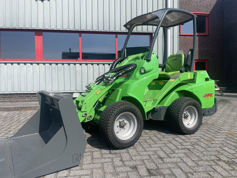 Avant 528 - Wheel loader: picture 4 Avant 528 - Wheel loader: picture 4