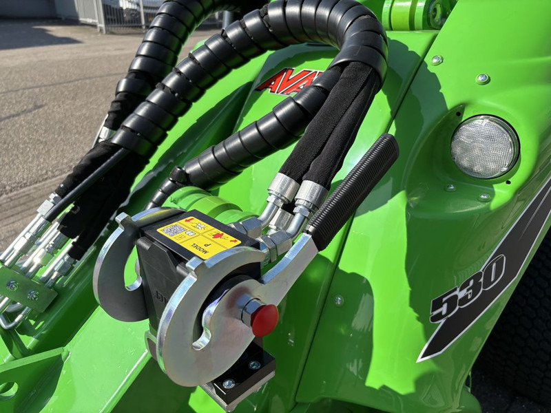 New Wheel loader Avant 530 TDL: picture 11