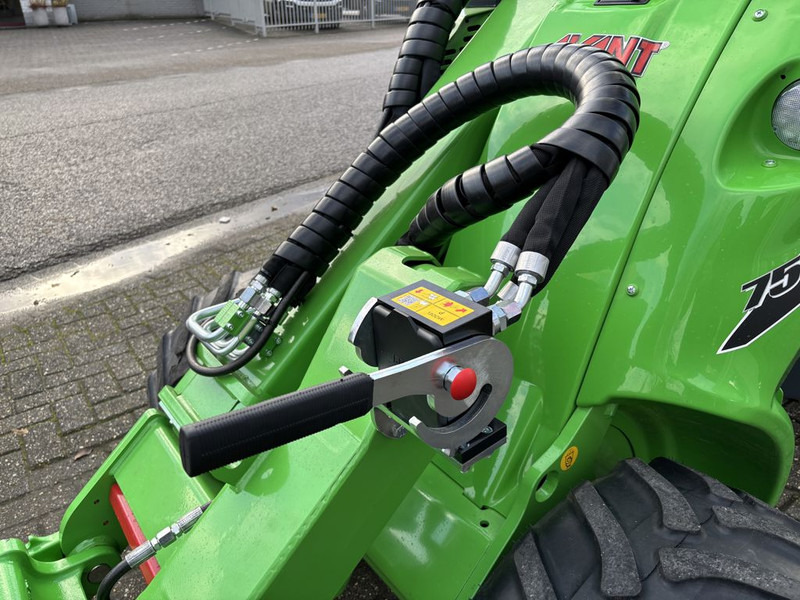New Wheel loader Avant 755I TDL: picture 7