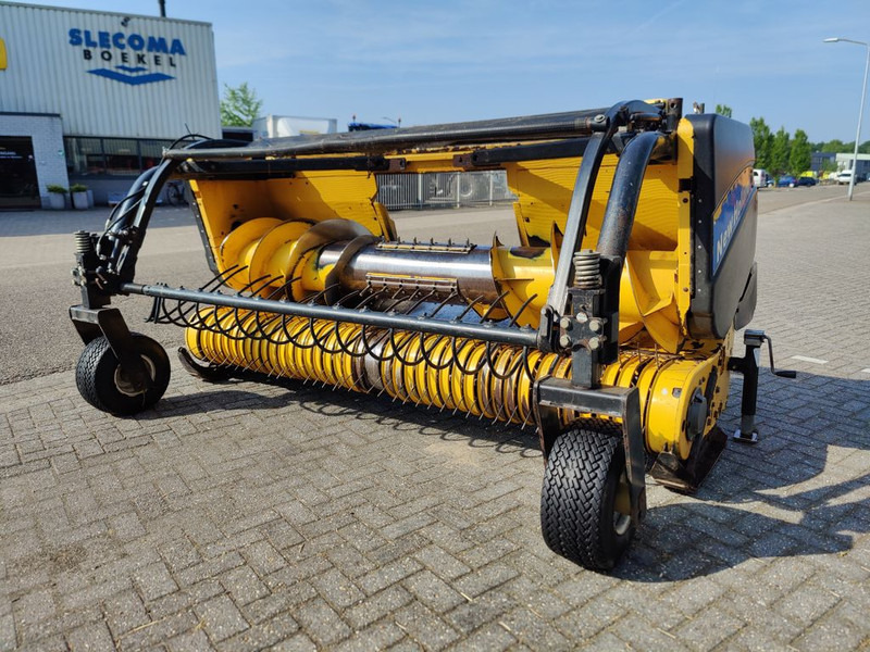 New Holland 273 Gras Pick Up - Forage harvester attachment: picture 1 New Holland 273 Gras Pick Up - Forage harvester attachment: picture 1