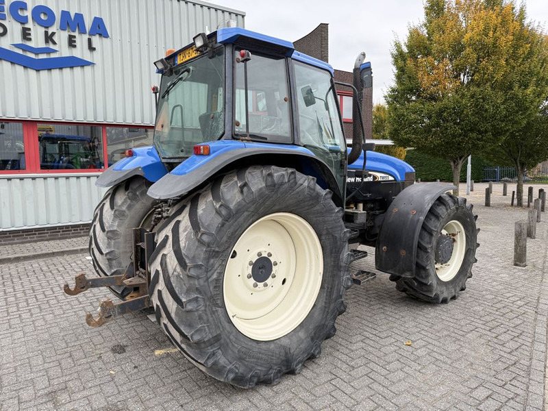 New Holland 8360 Range Command - Farm tractor: picture 3 New Holland 8360 Range Command - Farm tractor: picture 3