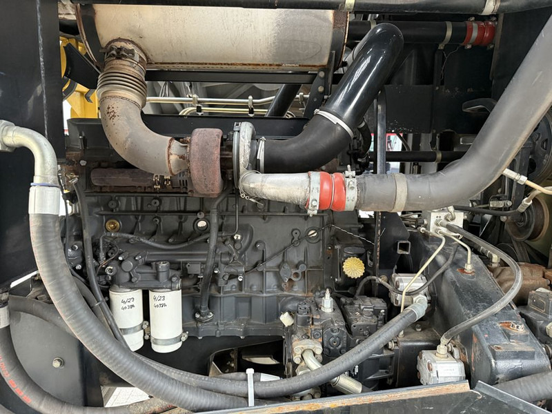 Forage harvester New Holland FR9050: picture 18 Forage harvester New Holland FR9050: picture 18