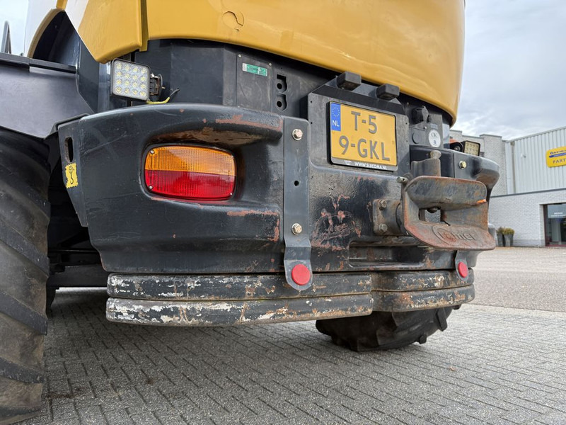 Forage harvester New Holland FR9050: picture 6 Forage harvester New Holland FR9050: picture 6