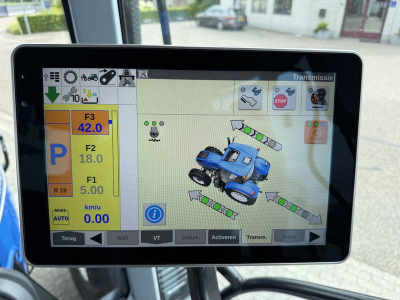 New Farm tractor New Holland T6.145 AC STAGE V: picture 17