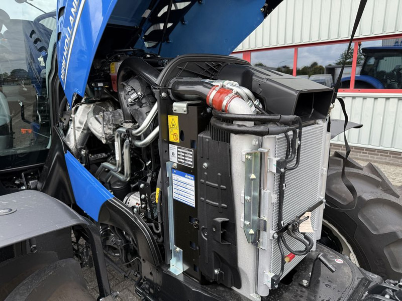 New Farm tractor New Holland T6.145 AC STAGE V: picture 7