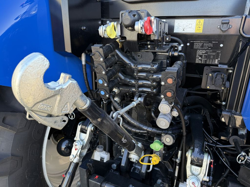 New Farm tractor New Holland T6.180 AC Stage V: picture 9