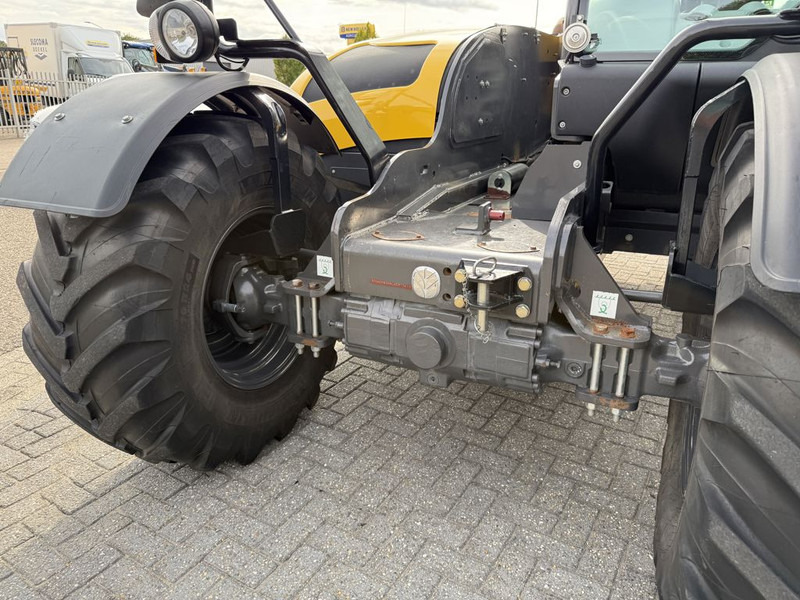 Lease a New Holland TH6.36 PLUS New Holland TH6.36 PLUS: picture 13