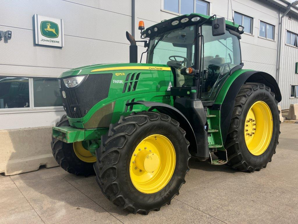 John Deere 6175R - Farm tractor: picture 1 John Deere 6175R - Farm tractor: picture 1