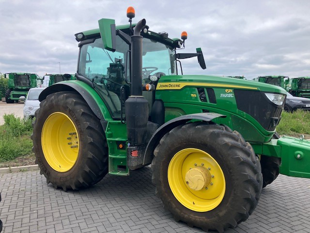 John Deere 6R 155 - Farm tractor: picture 5 John Deere 6R 155 - Farm tractor: picture 5