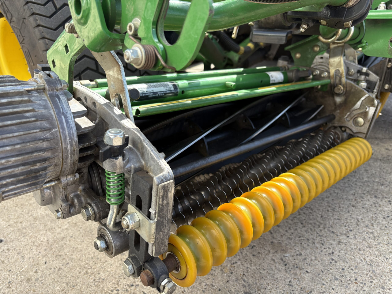 Garden mower John Deere 7500A E-Cut: picture 6