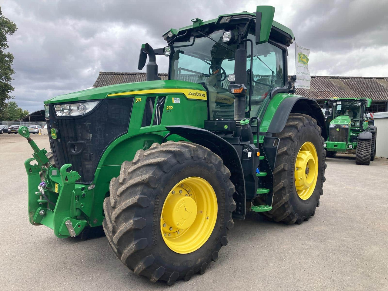 John Deere 7R 270 - Farm tractor: picture 3 John Deere 7R 270 - Farm tractor: picture 3