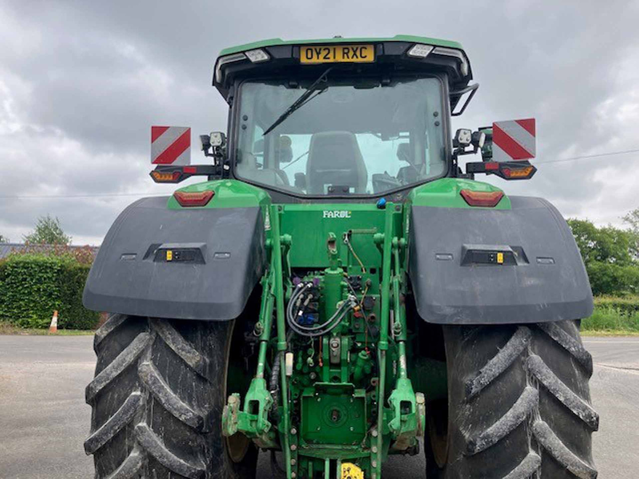 John Deere 7R 350 - Farm tractor: picture 4 John Deere 7R 350 - Farm tractor: picture 4