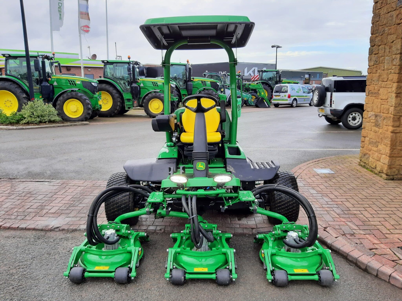 John Deere 8800A rotary mower - Garden mower: picture 5 John Deere 8800A rotary mower - Garden mower: picture 5