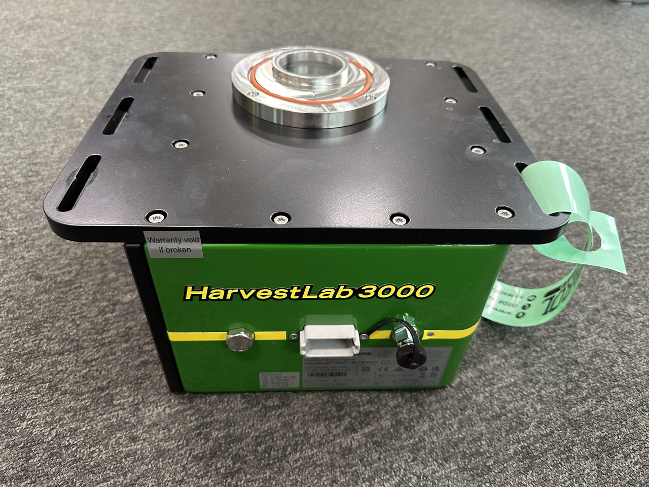 John Deere HarvestLab 3000 - Navigation system for Agricultural machinery: picture 1 John Deere HarvestLab 3000 - Navigation system for Agricultural machinery: picture 1