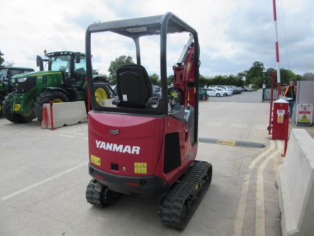 YANMAR SV19VT - Excavator: picture 5 YANMAR SV19VT - Excavator: picture 5