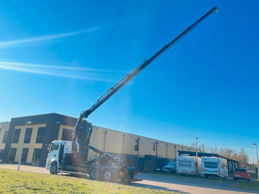 MAN TGS 26.470 6x2 Abrollkipper + Kran Hiab 228-6 - Hook lift truck, Crane truck: picture 4 MAN TGS 26.470 6x2 Abrollkipper + Kran Hiab 228-6 - Hook lift truck, Crane truck: picture 4