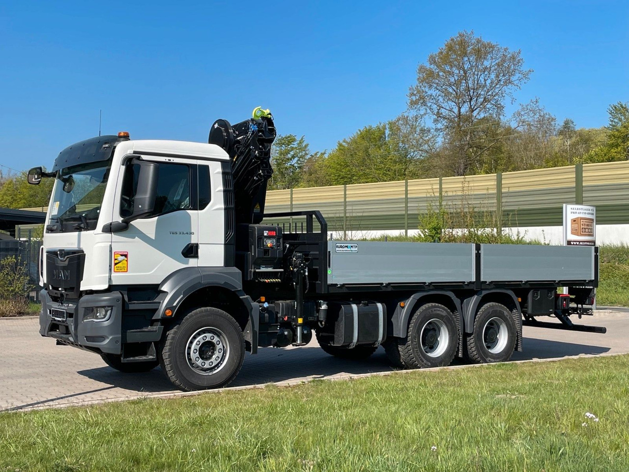 MAN TGS 33.440 6x4 HIAB 228-6 - Crane truck: picture 3 MAN TGS 33.440 6x4 HIAB 228-6 - Crane truck: picture 3